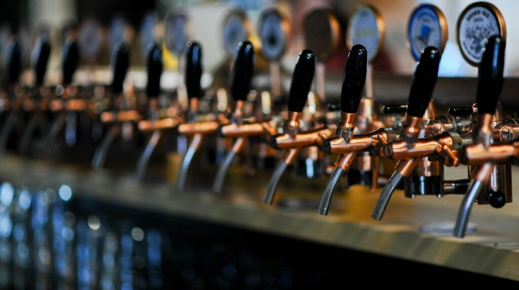 Touchless faucet Review Commercial Touchless Faucet Categories